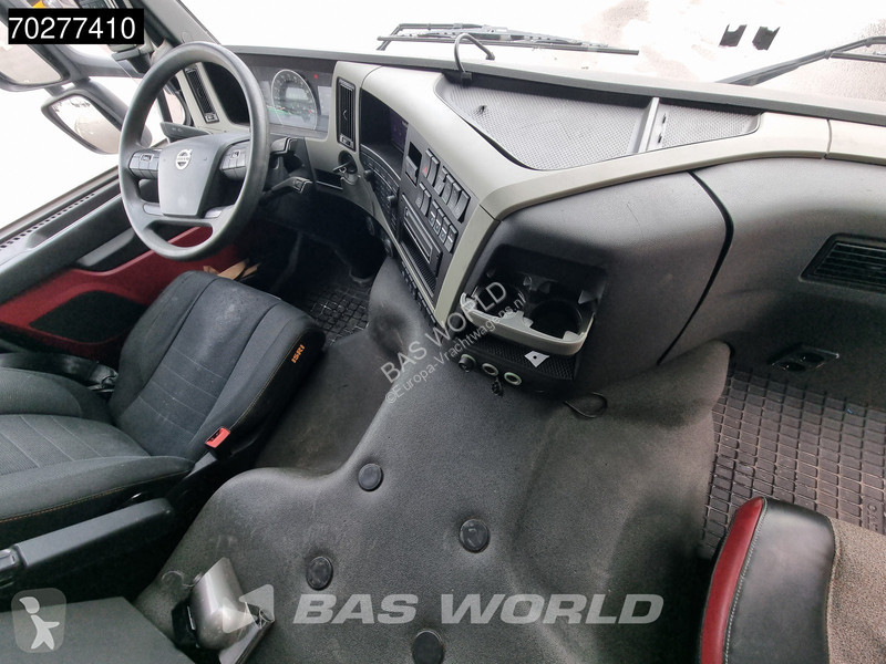 Vrachtwagen Volvo 420 6X2 NL-Truck Compressor...