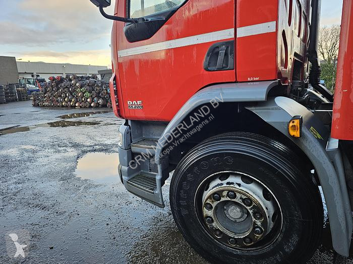 Camion DAF FA- 4x2 |manual gear | loading lift...