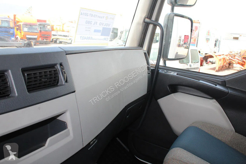 Vrachtwagen Volvo 280 + 19 T + LIFT + EURO 6 +...