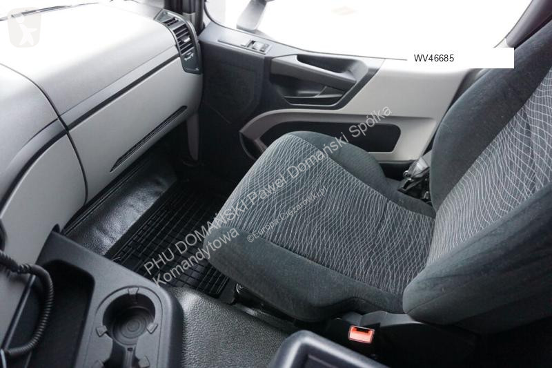 Kamion Mercedes ANTOS / / EURO 6 / CHŁODNIA +...