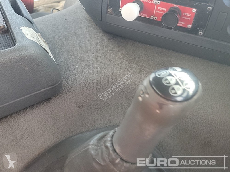 Camion Volvo FM300