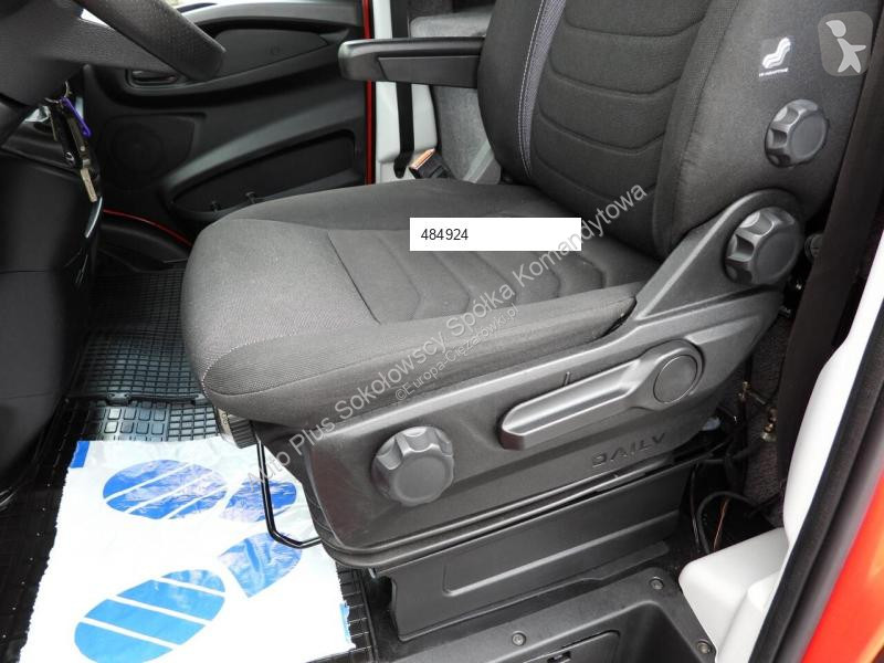 Véhicule utilitaire Iveco DAILY 35S21 PLANDEKA...