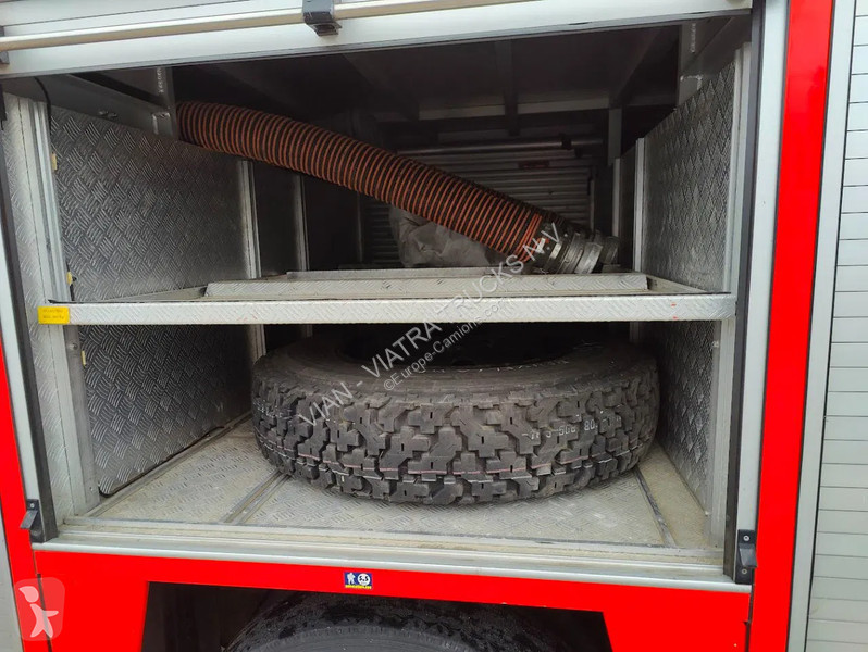 Camión Mercedes 1124 F 4x2...