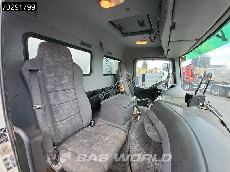 Camion Mercedes 3241 8X4 9m3 Schwing Stetter...