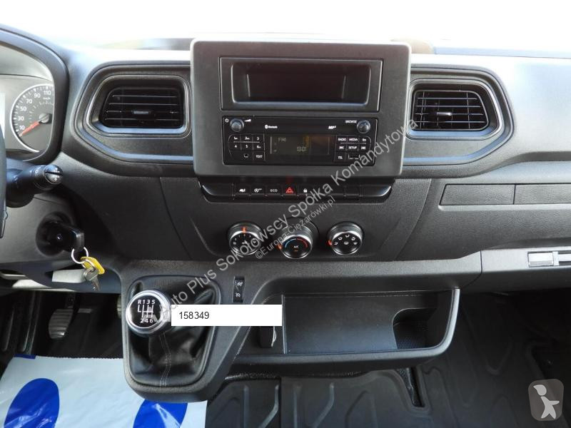 Véhicule utilitaire Renault MASTER PLANDEKA 8...