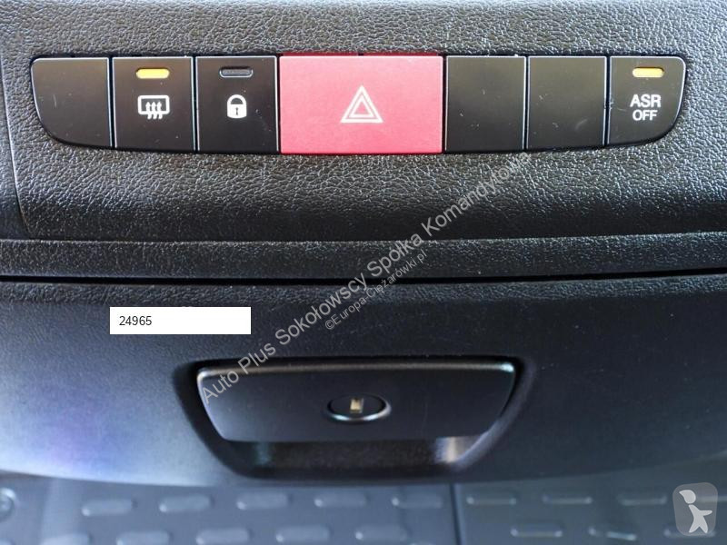 Nyttofordon Peugeot BOXER KONTENER WINDA 8...