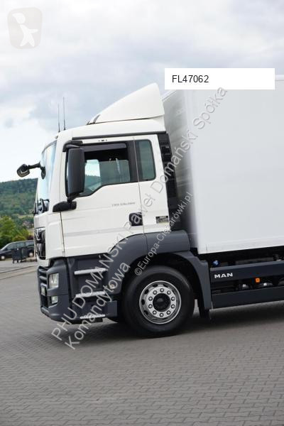 Lastbil MAN TGS / / EURO 6 / KONTENER + WINDA /...