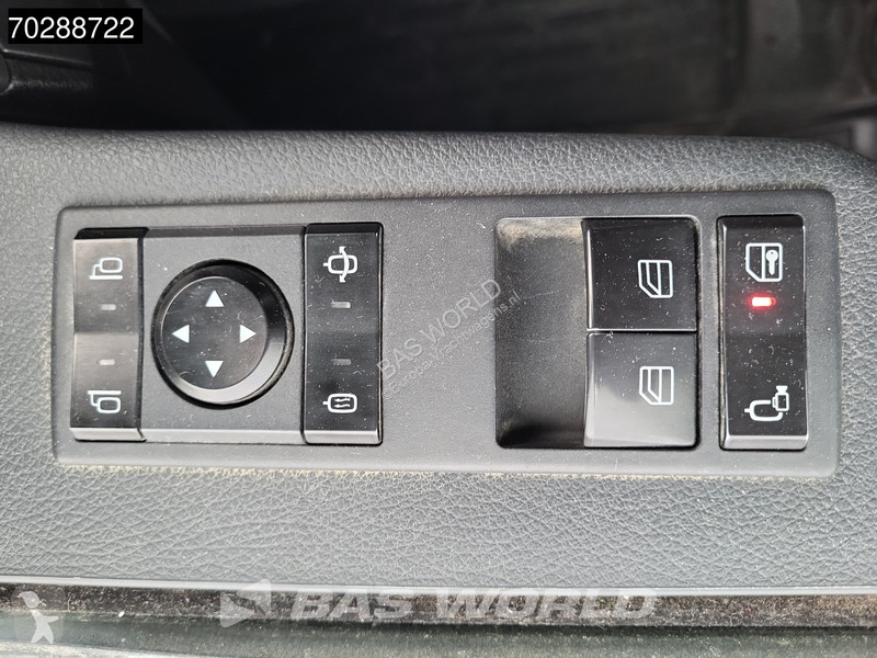 Kamion Mercedes 3243 8X4 19m3 Benne Tipper...
