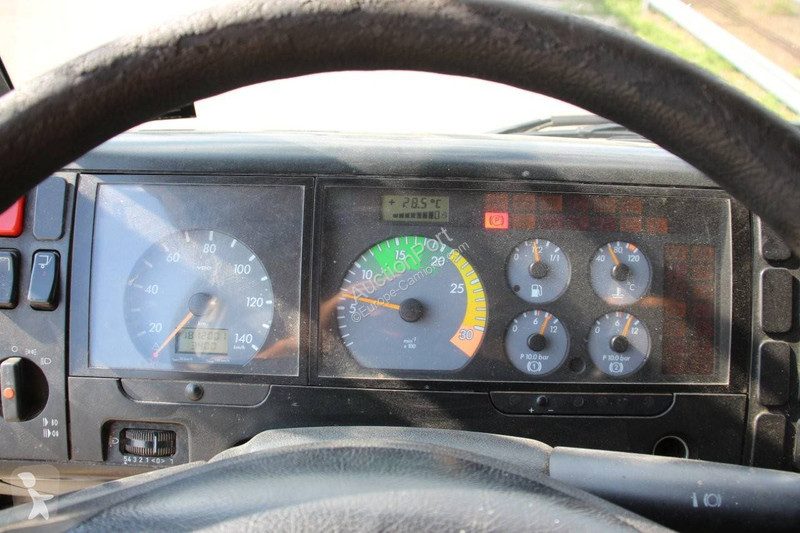 Camion Mercedes 670.3