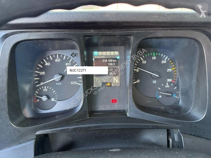 Kamion Mercedes AROCS + CARRIER + LAMBERET BOX...