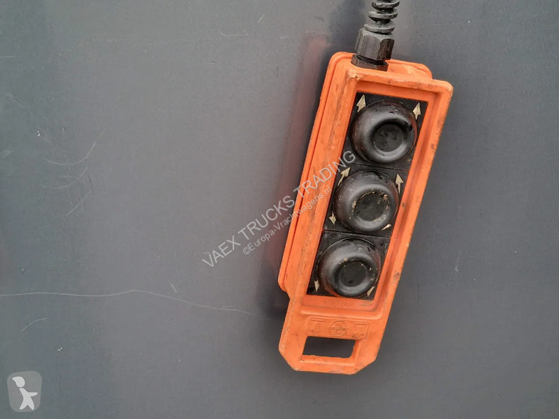 شاحنة DAF 440 SuperSpaceCab 6x2*4 - 2 deck...