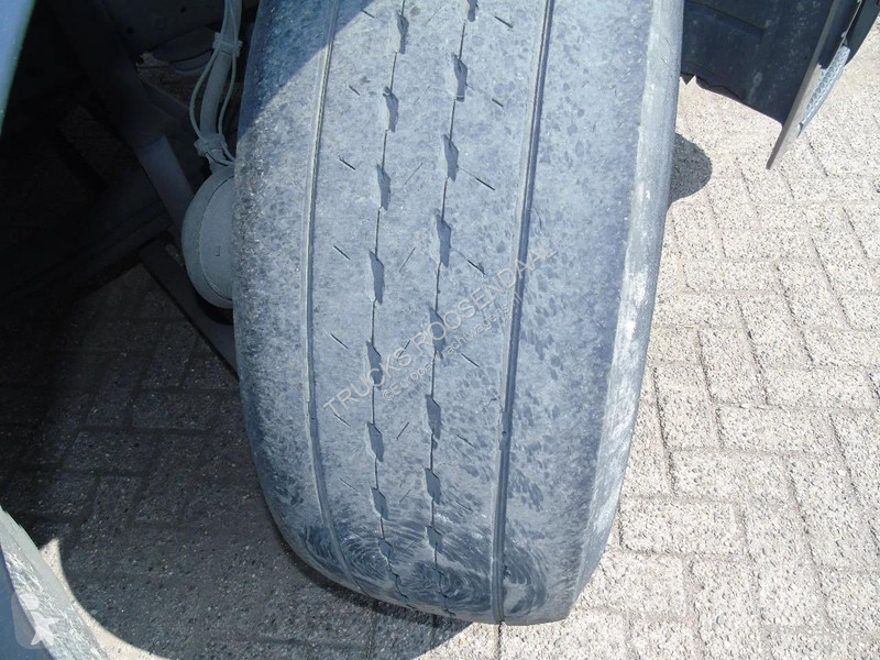 شاحنة Iveco 510 + EURO 6 + STEERING AXLE