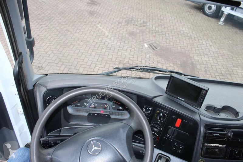 شاحنة Mercedes 1833 + Open cargo bed + manual