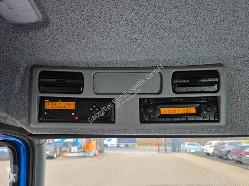 Mercedes 1223 / Ladebordwand truck