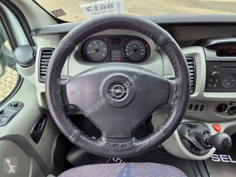 شاحنة Opel Vivaro 2.5 CDTI / Versalift ET-30-NE-XS