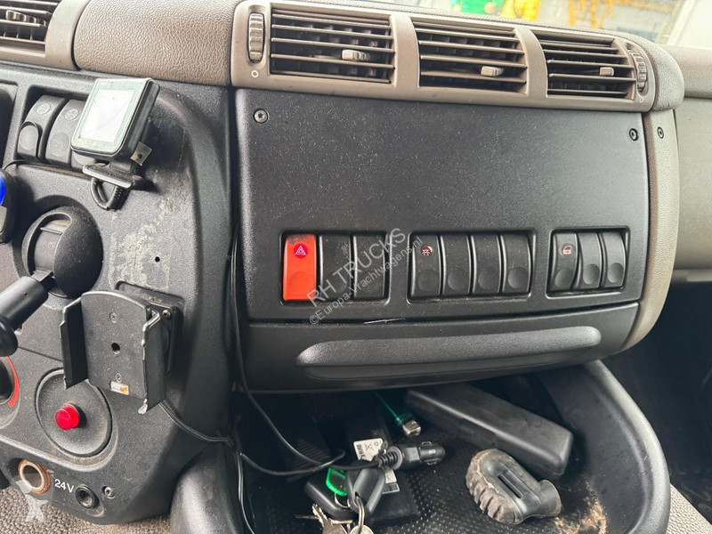 Lastbil DAF 85360 8x2 + HIAB 422E8 + REMOTE...
