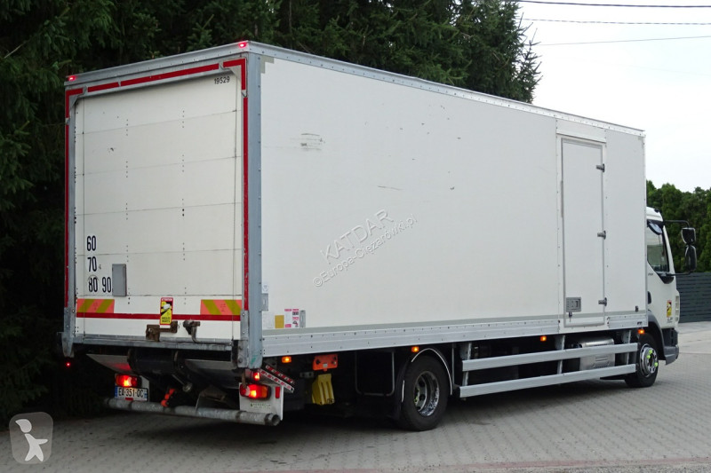 شاحنة DAF LF 220 Euro 6 kontener 18p winda...