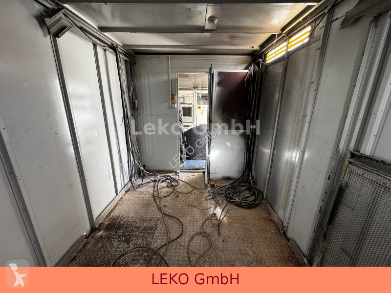 شاحنة Iveco Nur Kühlkoffer + Contanier Koffer +...