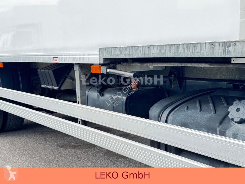 شاحنة Renault D 260.16 Mit Carrier Sp 950Mt