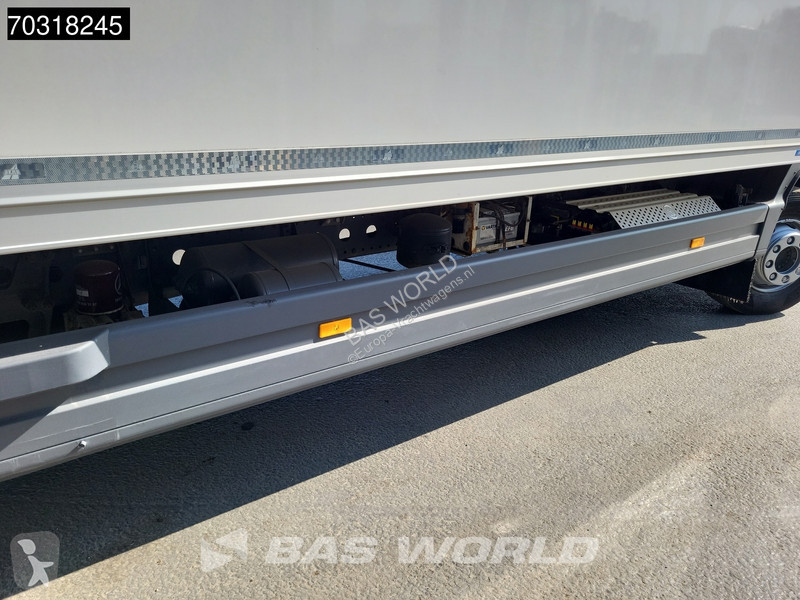 شاحنة Mercedes 1530 4X2 Thermo King T-1200R...