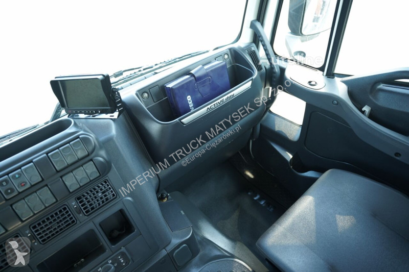 شاحنة Iveco TRAKKER 410 / 6X4 / 2 STR. WYWROTKA...