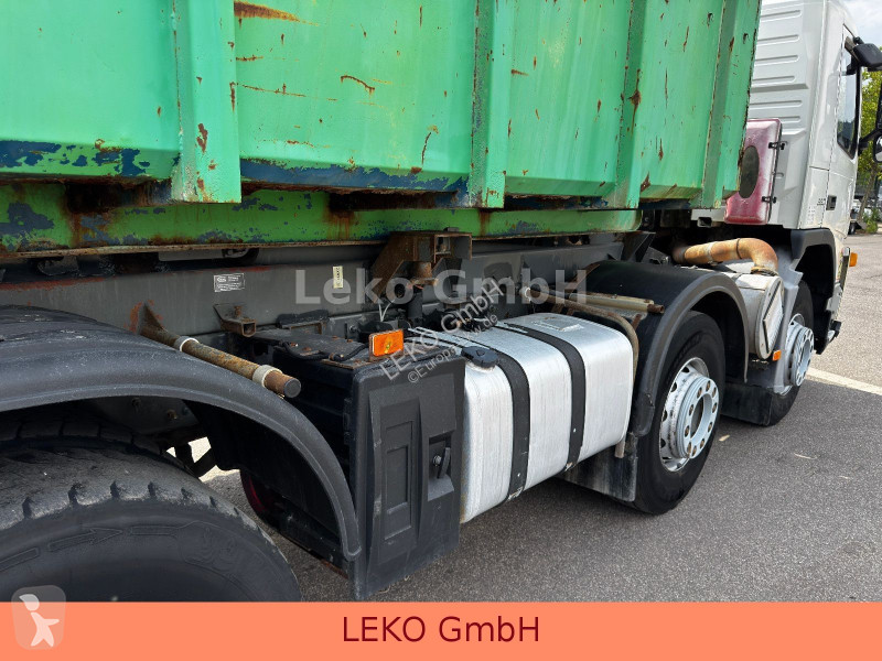 Lastbil Volvo 380  8x4 Abrollkipper