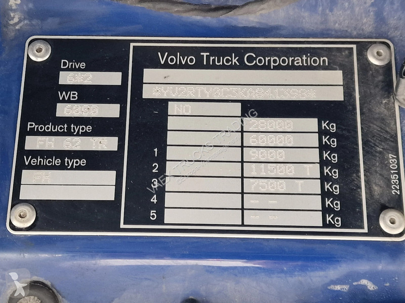 شاحنة Volvo 13460 6X2 - full air - WB600 -...