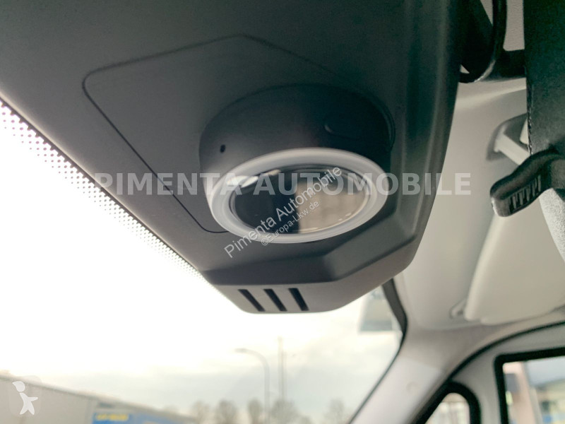 Furgoneta Iveco 70C18P TK-KOFFER LUFT LBW AHK...