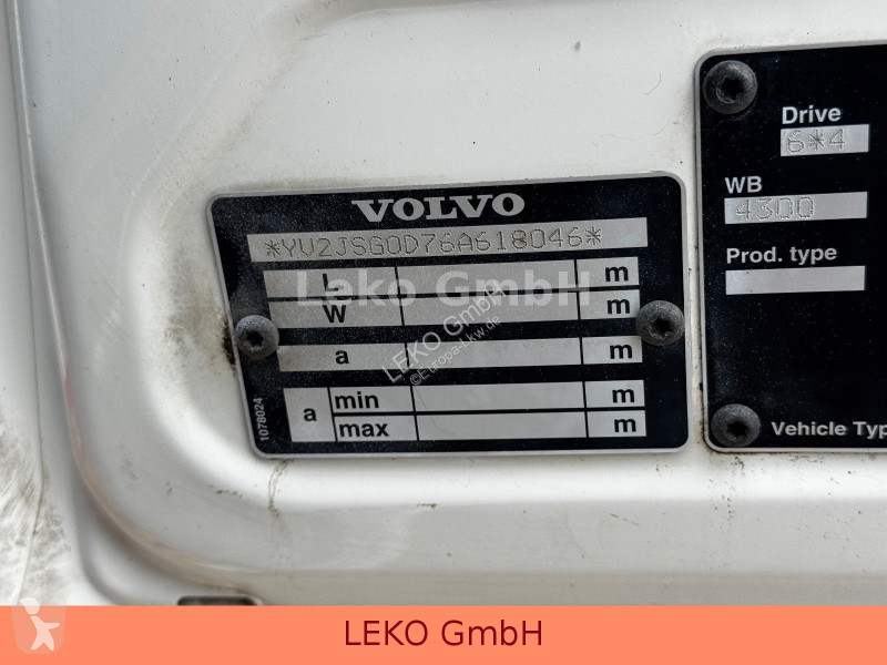 شاحنة Volvo 400 Mit Kran ( Palfinger PK 16502 )