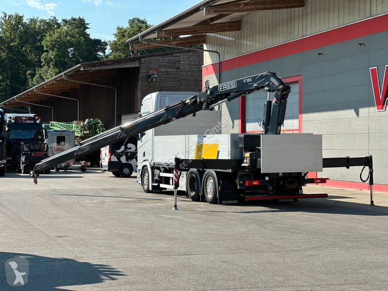Lastbil Scania R450 6x2  Pritsche FASSI 155 K...