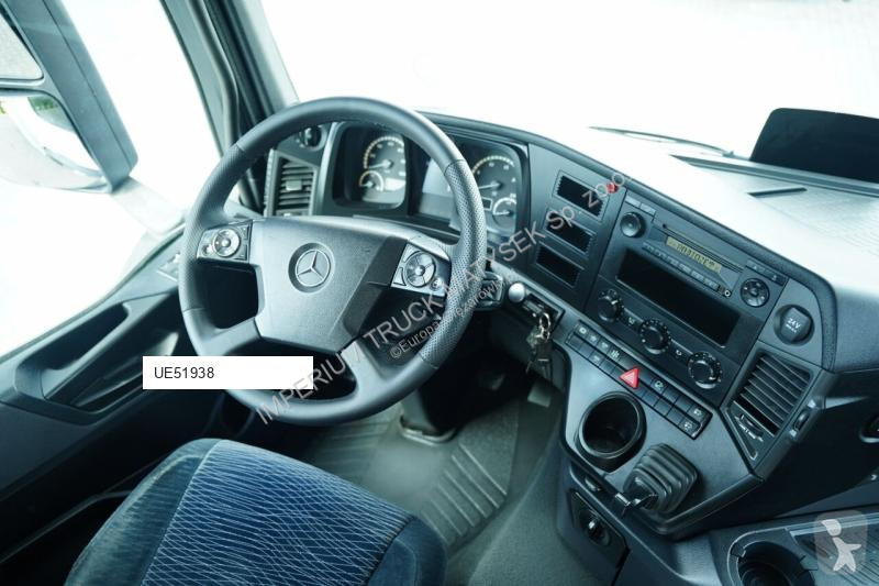 شاحنة Mercedes 2636