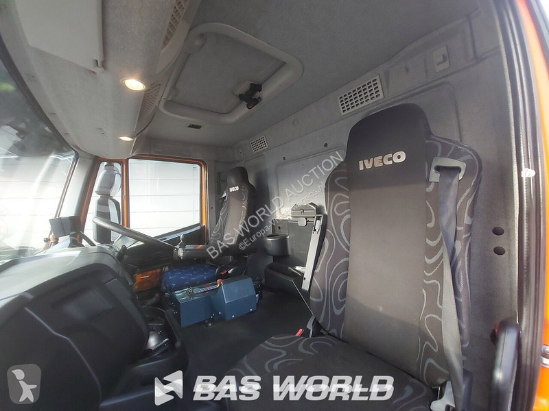 Camion Iveco 330