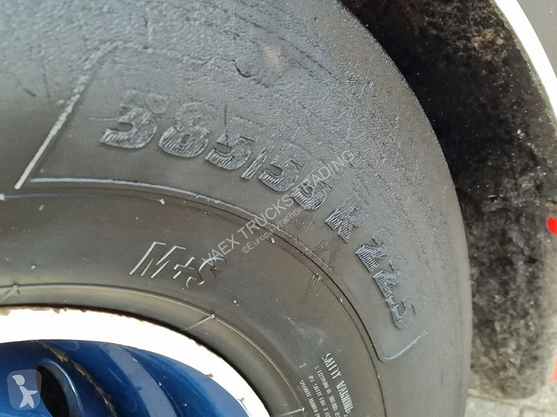 Camion Volvo 13500 Globetrotter 8x4*4 - Cable...