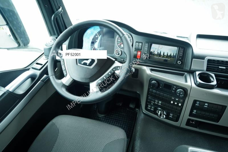 Vrachtwagen MAN TGS 35.420