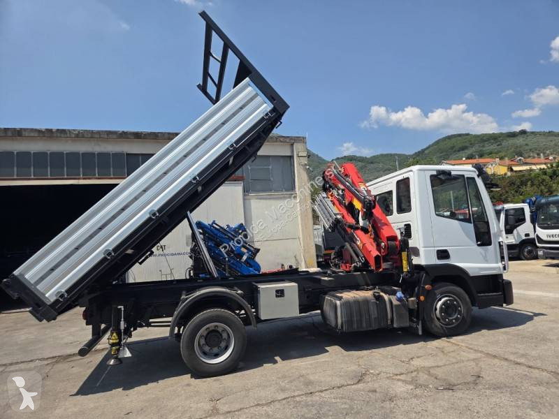 Vrachtwagen Iveco