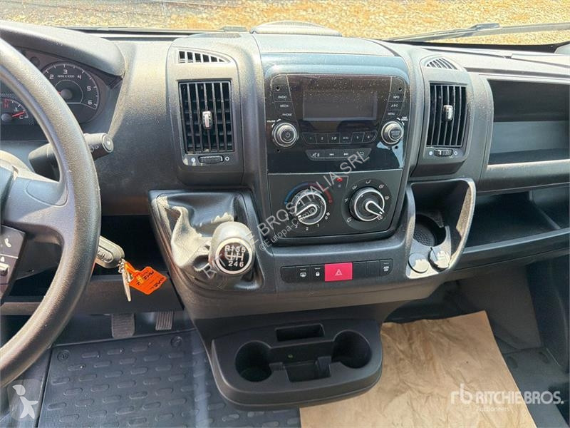 Kamion Opel 2.2 Crew Cab 103 KW DOKA PR L3...