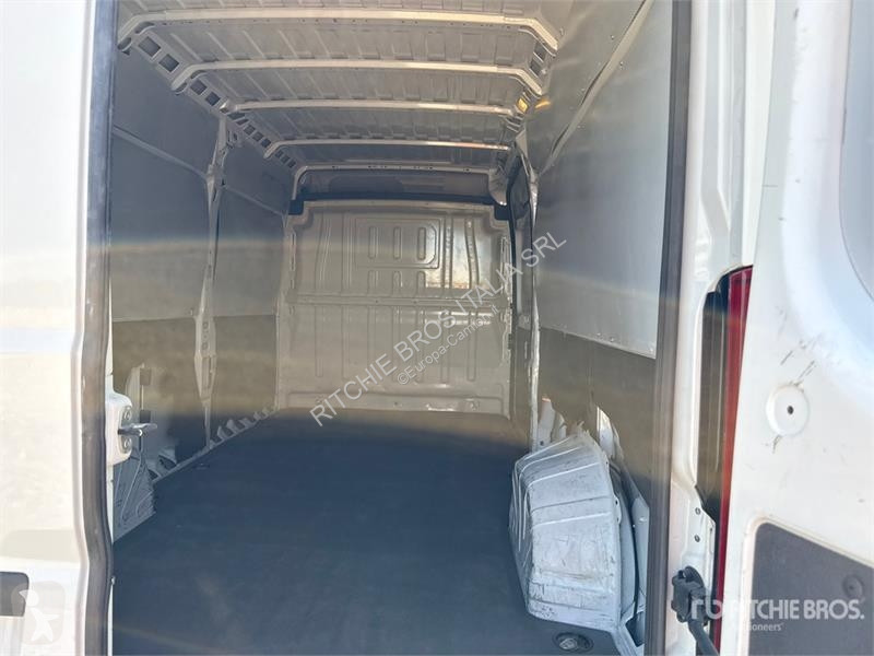 Camión Opel 2.2 103 KW KA L4H2 Van Truck
