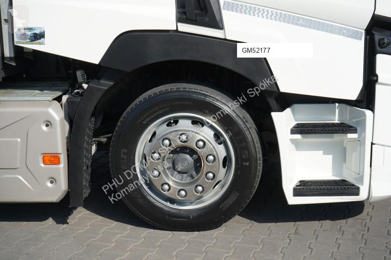 Camión Renault PK 24.001,