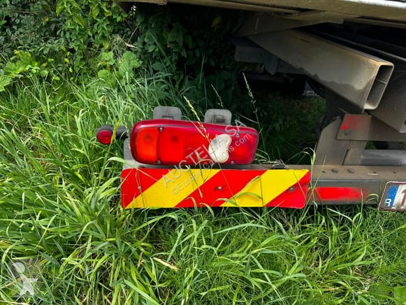 Camión Renault 220 DXI
