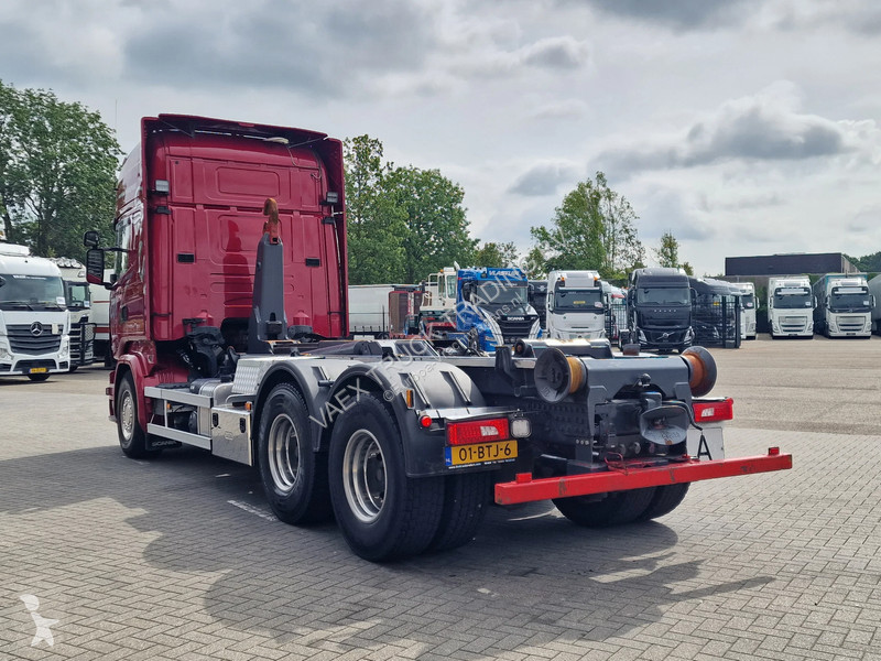 Camión Scania 730 Topline 6x4 - 25t Mobas...