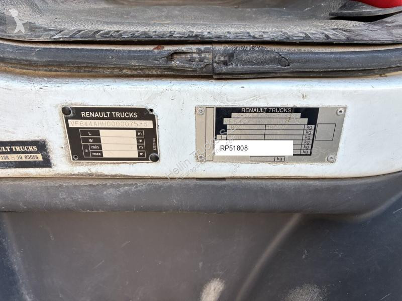 شاحنة Renault MIDLUM 270DXI