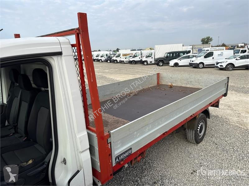 Camión Volkswagen CRAFTER 35 Flatbed Truck