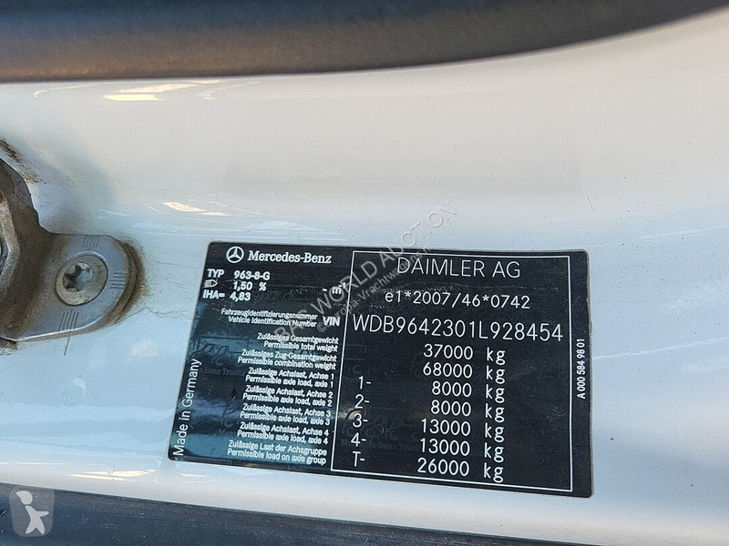 Lastbil Mercedes 3251