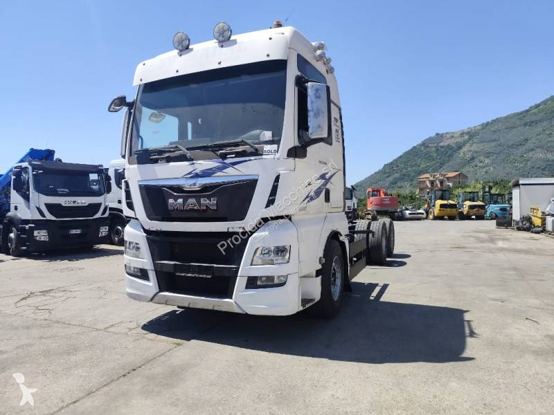 Camion MAN 26.560