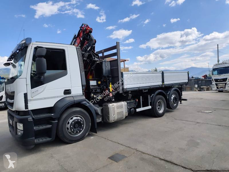 Iveco AD 260 S 31 X/P truck
