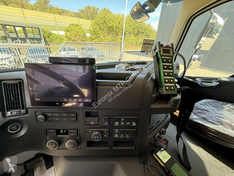 Volvo 500 13 500 8X4 13L EuromixMTP SCO 25-59...
