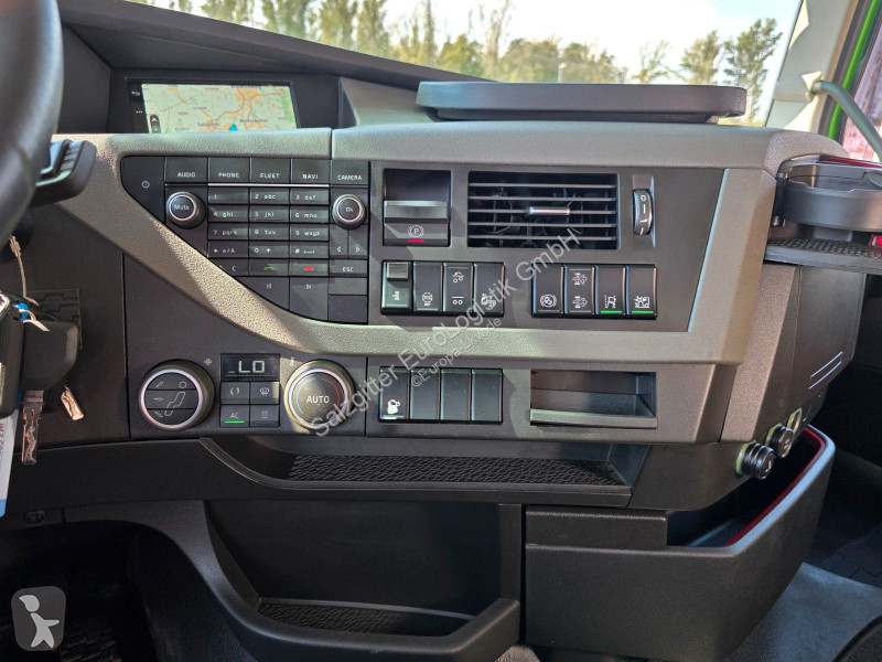 Volvo 500 | Lift-Lenkachse | Rückfahrkamera truck