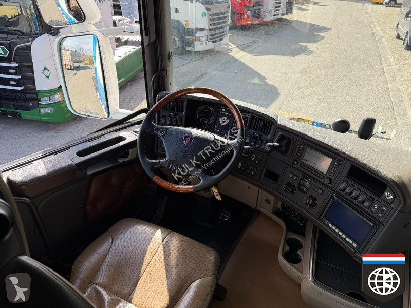 شاحنة Scania R520 6X2/4 lift and steering axle...