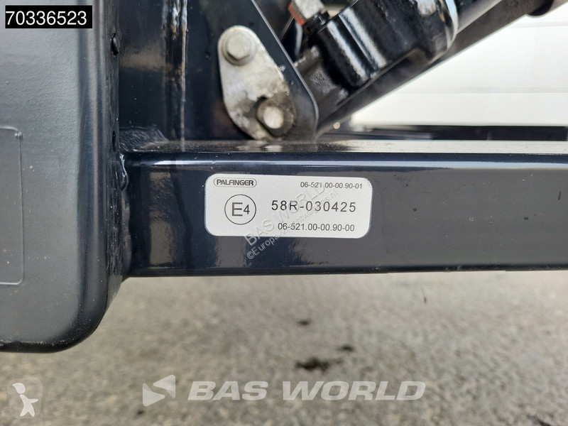 Kamion Iveco 75E190 4X2 8tonner 1000kg Tailgate...