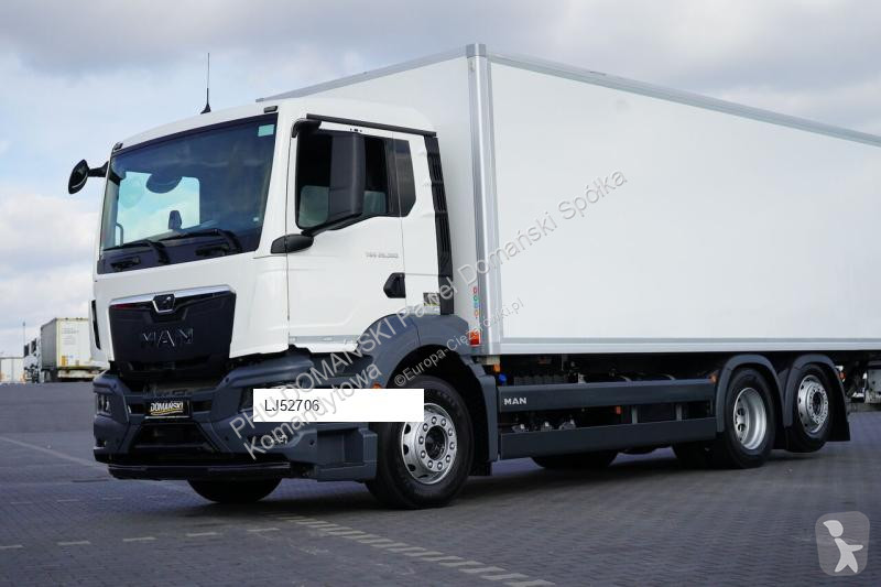 Kamion MAN TGS / / ACC / EURO 6 / CHŁODNIA +...